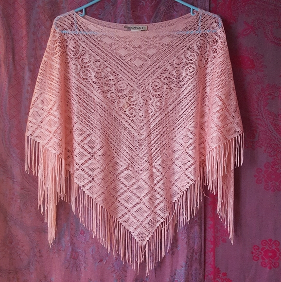 unknown Tops - 2/$25 Vintage Pink Crochet Lace Knit Fringe Poncho Top